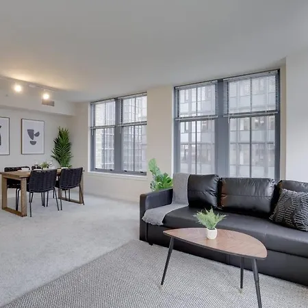 Prime Location Retreat Close To Dc And Metro Arlington Exterior photo