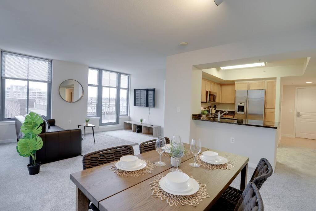 Prime Location Retreat Close To Dc And Metro Apartment Arlington