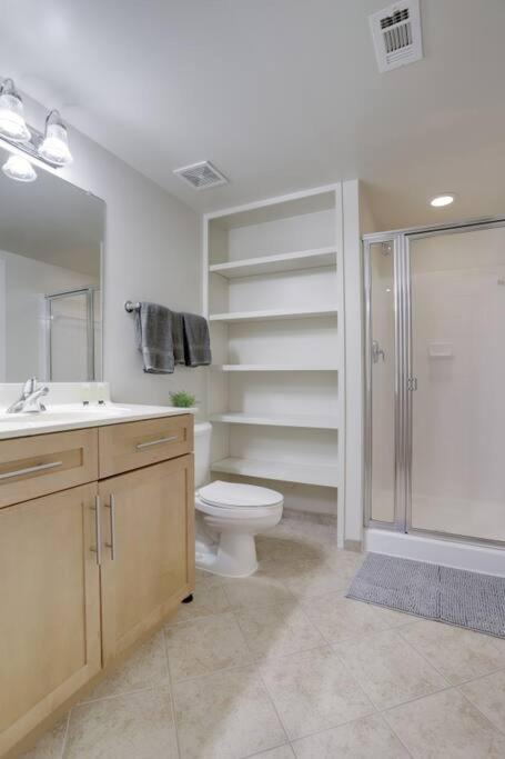 Prime Location Retreat Close To Dc And Metro Apartment