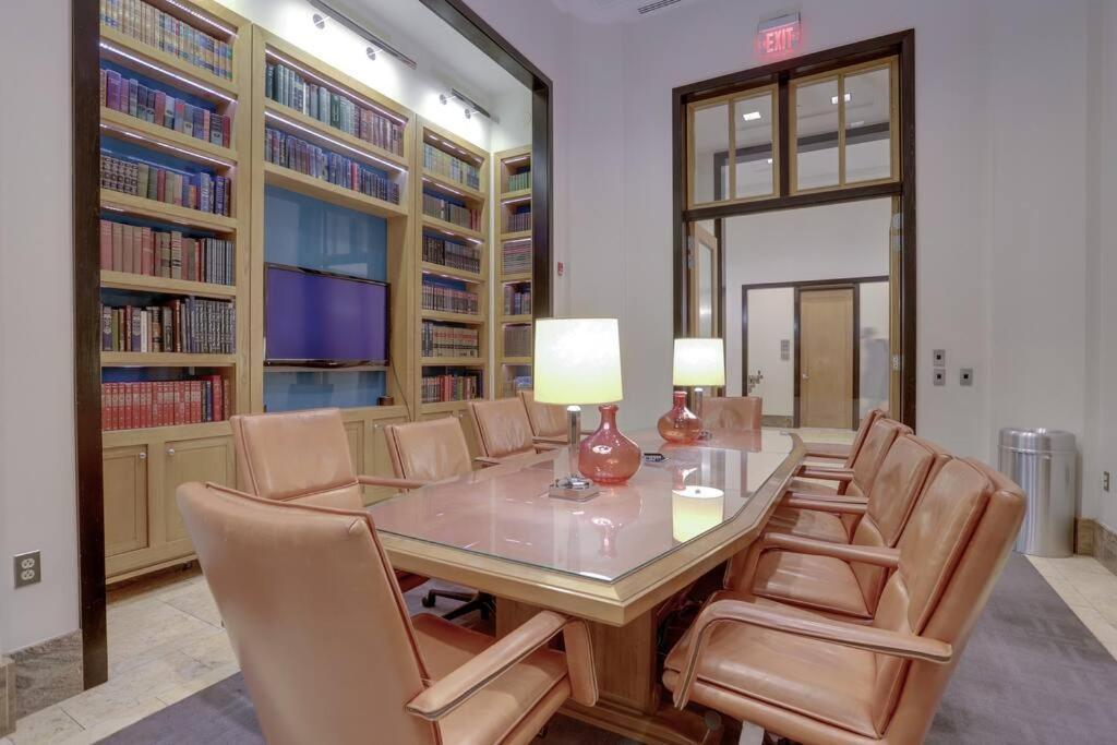 Prime Location Retreat Close To Dc And Metro Arlington
