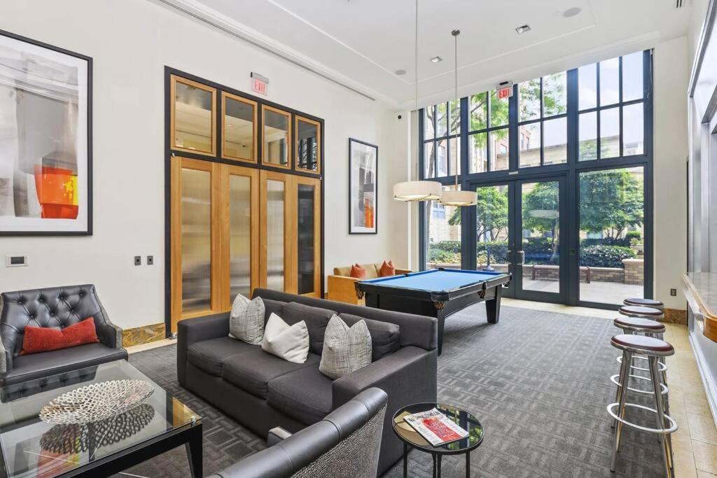 Prime Location Retreat Close To Dc And Metro Apartment Arlington